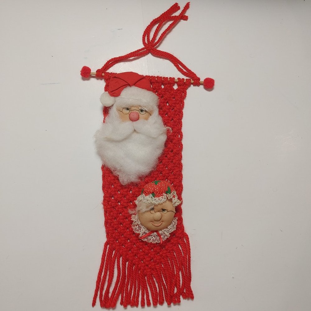 Vintage Christmas Macrame Santa and Mrs. Clause